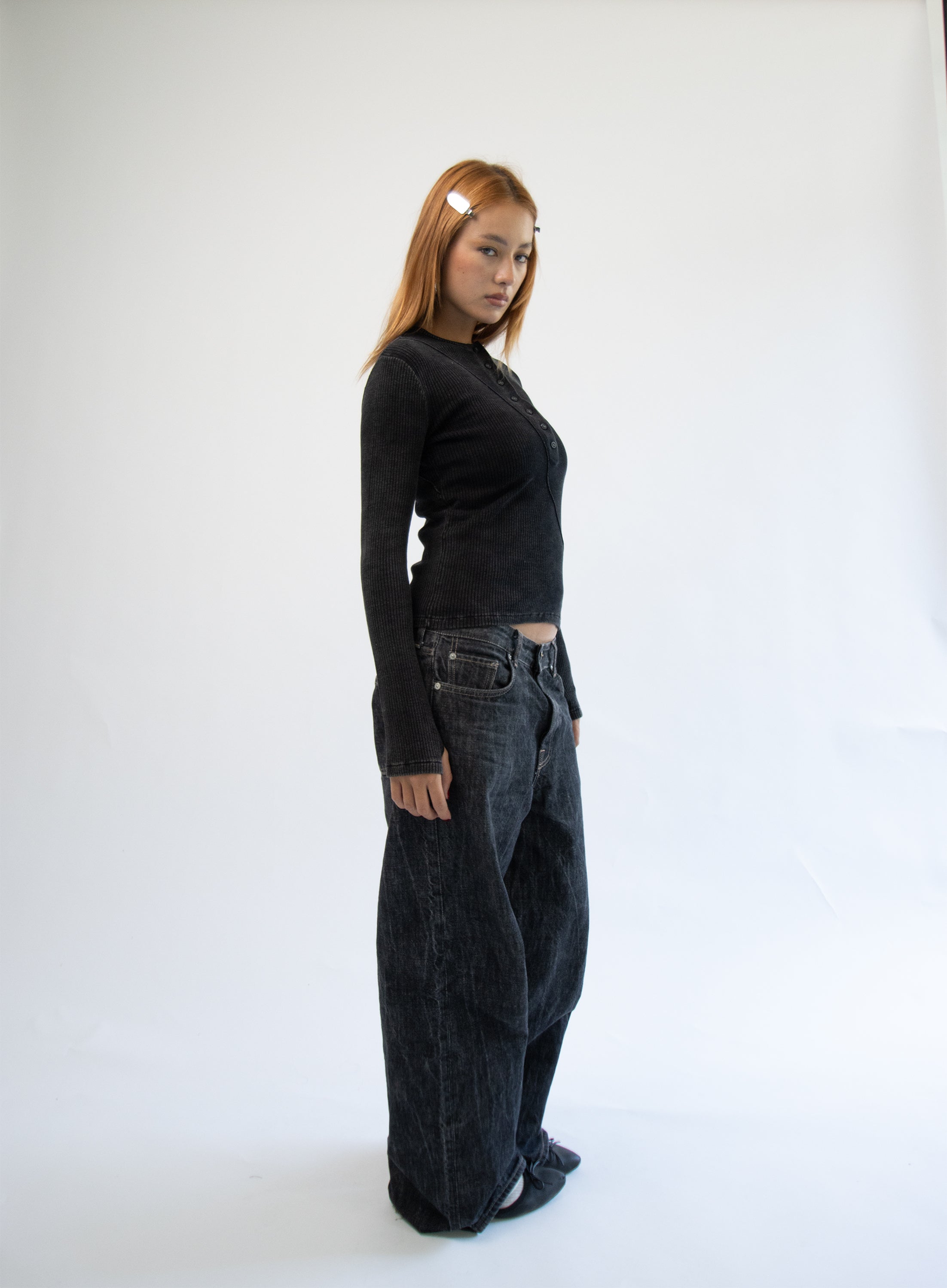 SLIM LIGHT BUTTON SHIRT BLACK WASHED