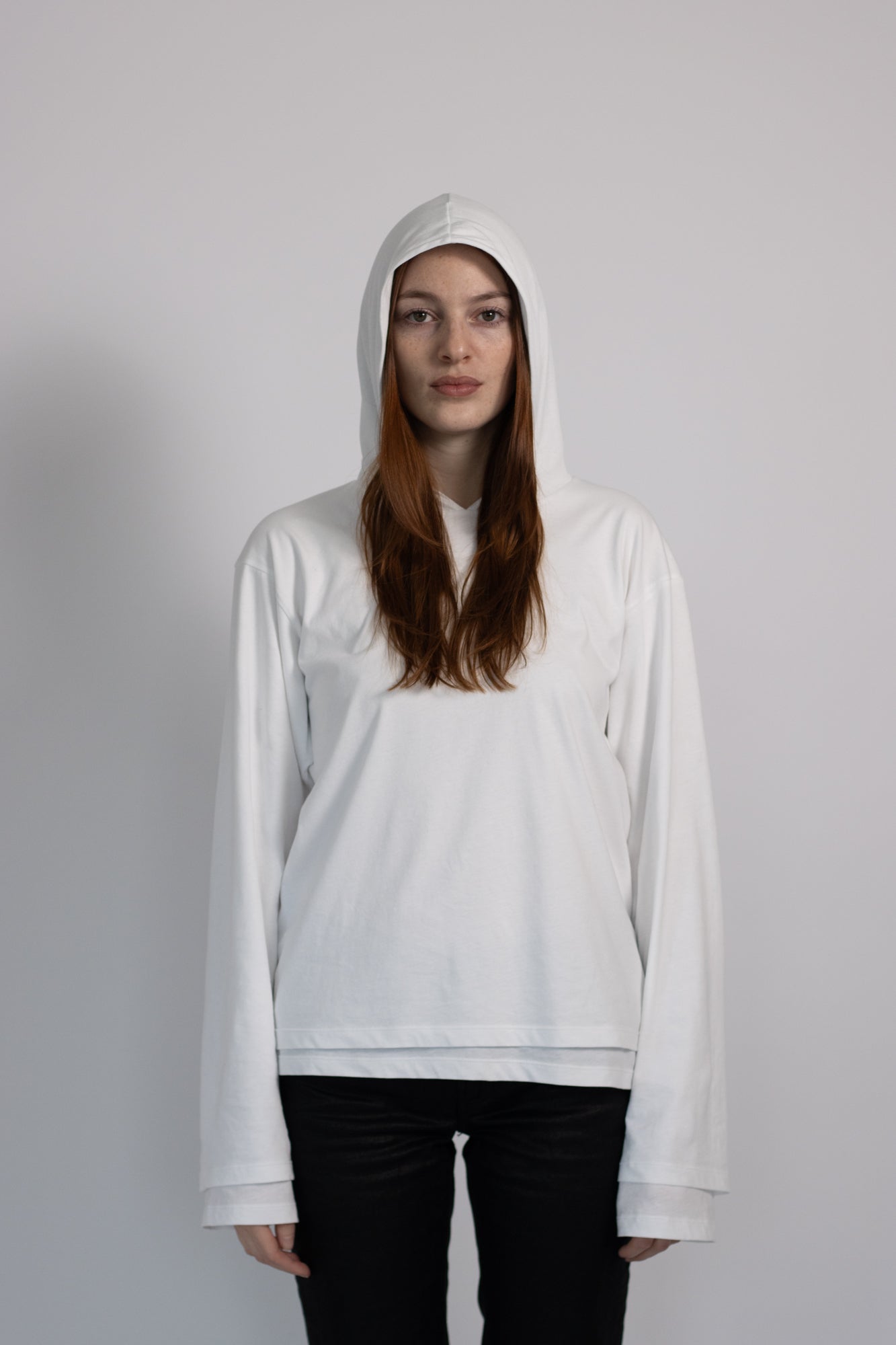 HOODED LONGSLEEVE