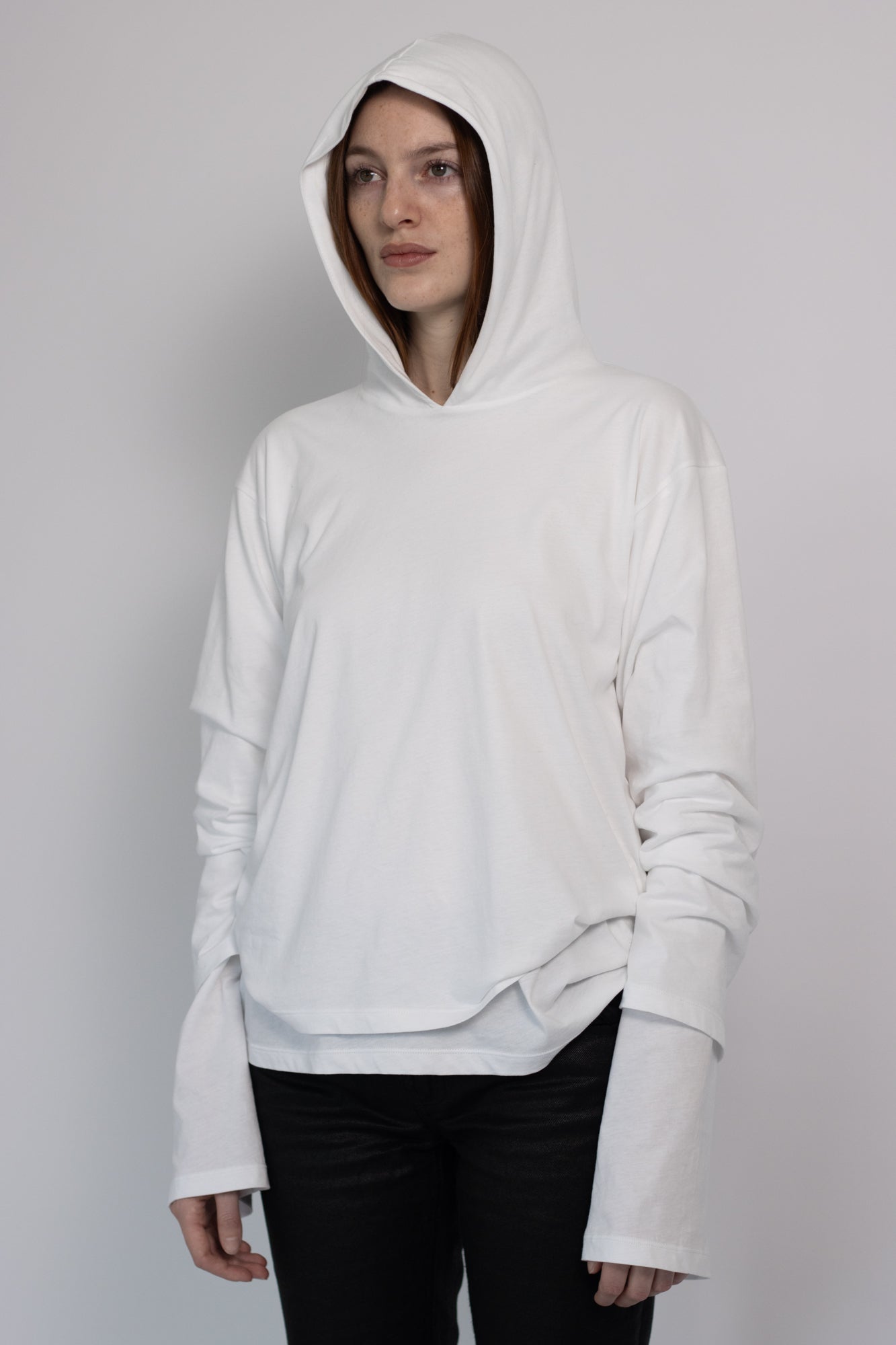 HOODED LONGSLEEVE